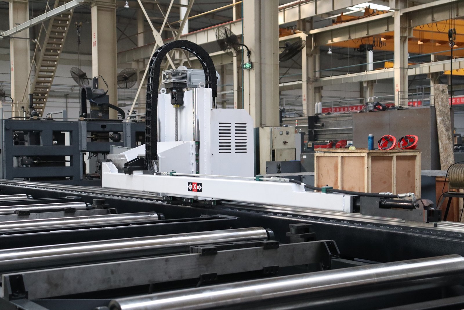 BHD+DJ series H-beam high-speed 3D drilling and sawing combined production line - 图片 2